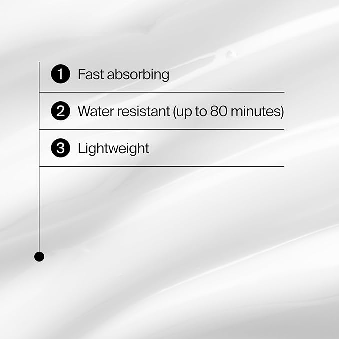 Travel Essential sunscreen lotion beach3